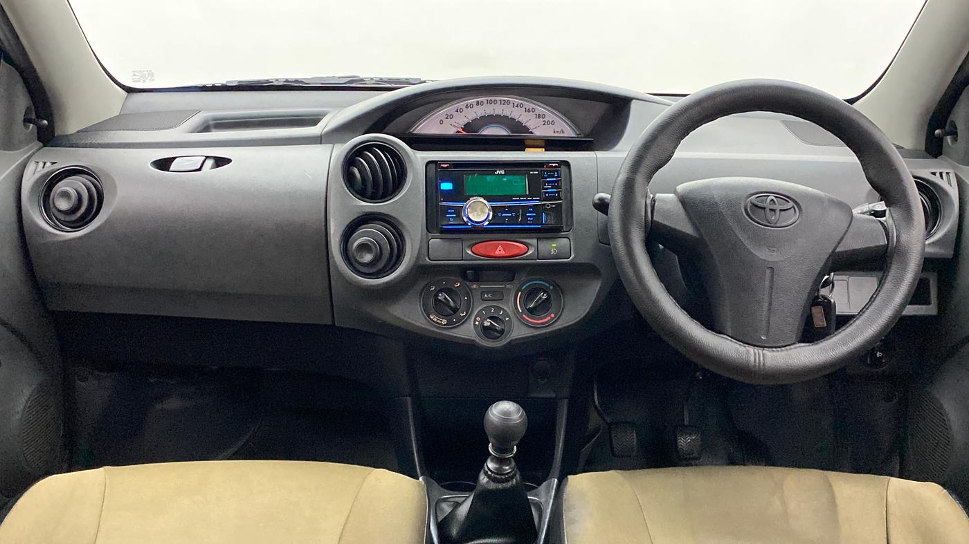 2012 Toyota Etios Liva GD, Diesel, Manual, 79,614 km, Dashboard
