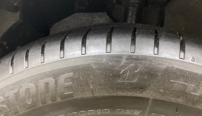 2021 Ford Ecosport TITANIUM + SE 1.5L DIESEL, Diesel, Manual, 99,745 km, Left Front Tyre Tread