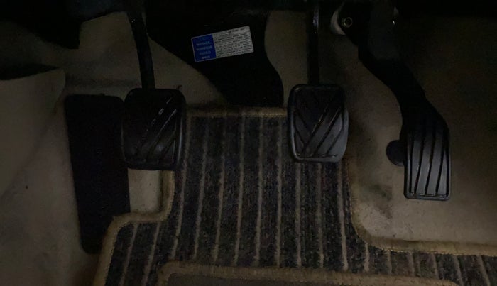 2017 Maruti Ciaz VXI+, Petrol, Manual, 50,000 km, Pedals