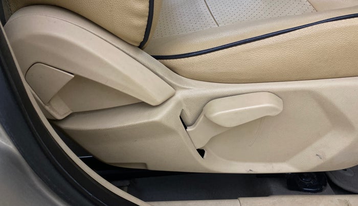 2019 Ford Figo Aspire TITANIUM 1.2 PETROL, Petrol, Manual, 32,501 km, Driver Side Adjustment Panel