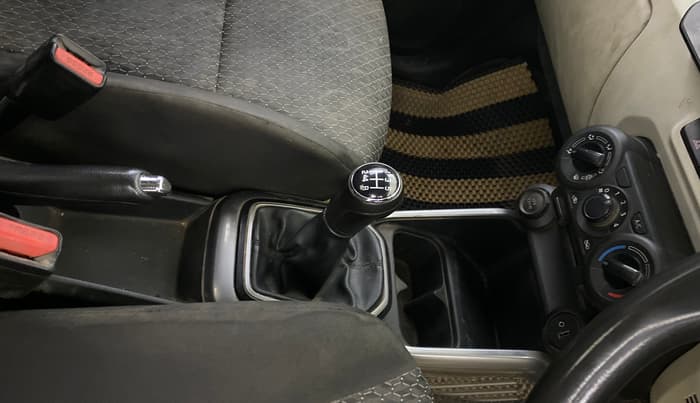 2022 Maruti IGNIS DELTA 1.2, Petrol, Manual, 1,43,491 km, Gear Lever