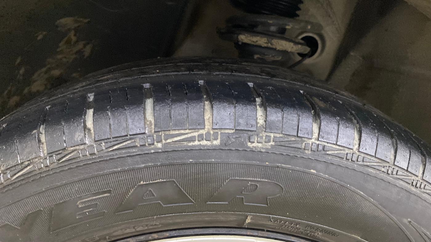 2022 Maruti IGNIS DELTA 1.2, Petrol, Manual, 1,43,491 km, Left Front Tyre Tread