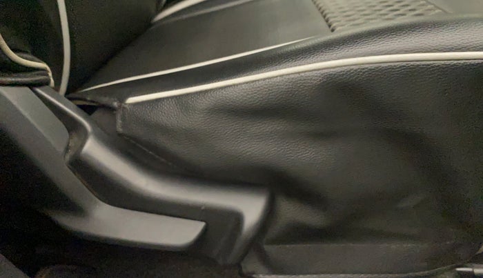 2020 Maruti Baleno DELTA PETROL 1.2, Petrol, Manual, 33,723 km, Driver Side Adjustment Panel