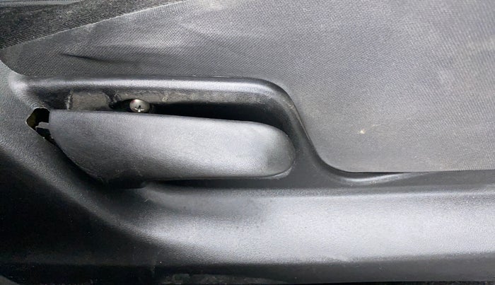 2017 Maruti Swift VDI, Diesel, Manual, 97,709 km, Driver Side Adjustment Panel