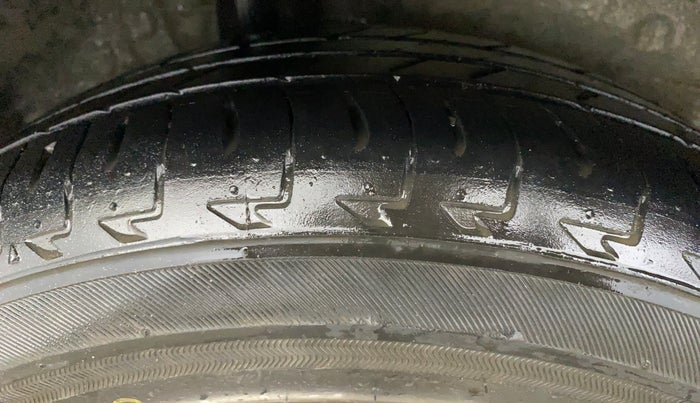 2019 Honda WR-V 1.2L I-VTEC S MT, CNG, Manual, 45,235 km, Right Rear Tyre Tread