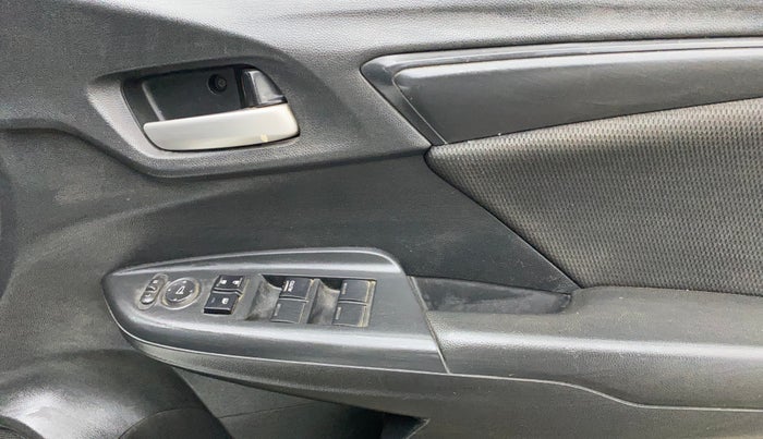 2019 Honda WR-V 1.2L I-VTEC S MT, CNG, Manual, 45,235 km, Driver Side Door Panels Control