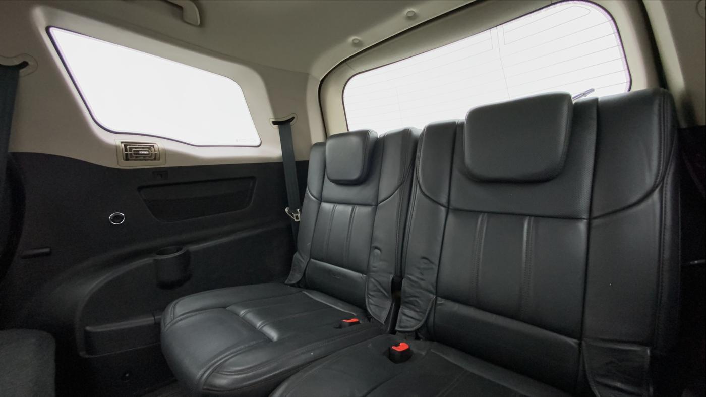 2018 Mahindra XUV500 W10 AT, Diesel, Automatic, 31,558 km, Third Seat Row ( optional )