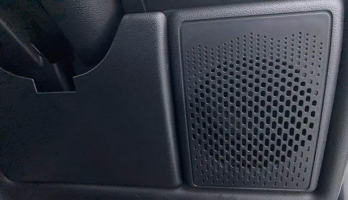2021 Mahindra Thar LX PETROL HT 4WD AT, Petrol, Automatic, 11,587 km, Speaker