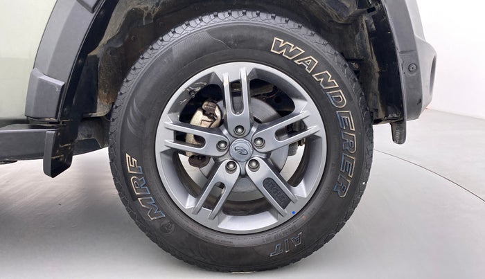 2021 Mahindra Thar LX PETROL HT 4WD AT, Petrol, Automatic, 11,587 km, Right Front Wheel