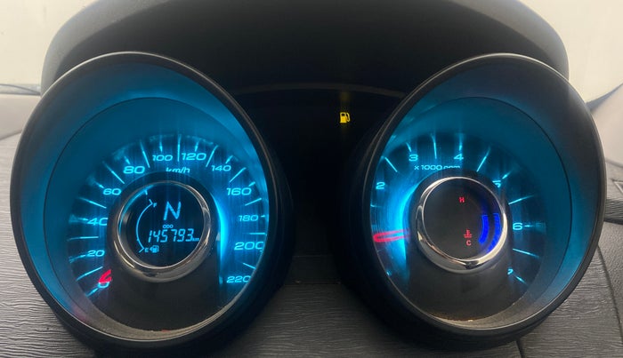 2018 Mahindra XUV500 W5, Diesel, Manual, 1,45,793 km, Odometer Image