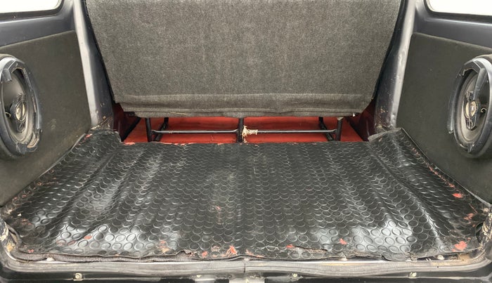 2018 Maruti Eeco 5 STR WITH AC PLUSHTR, Petrol, Manual, 46,546 km, Boot Inside