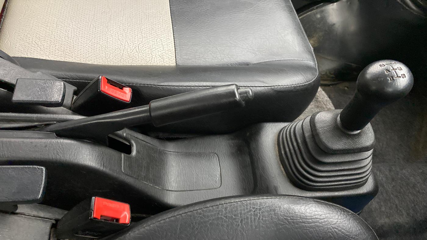 2018 Maruti Eeco 5 STR WITH AC PLUSHTR, Petrol, Manual, 46,546 km, Gear Lever