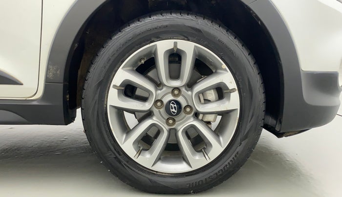 2015 Hyundai i20 Active 1.2 S, Petrol, Manual, 43,051 km, Right Front Wheel