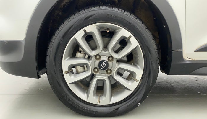 2015 Hyundai i20 Active 1.2 S, Petrol, Manual, 43,051 km, Left Front Wheel