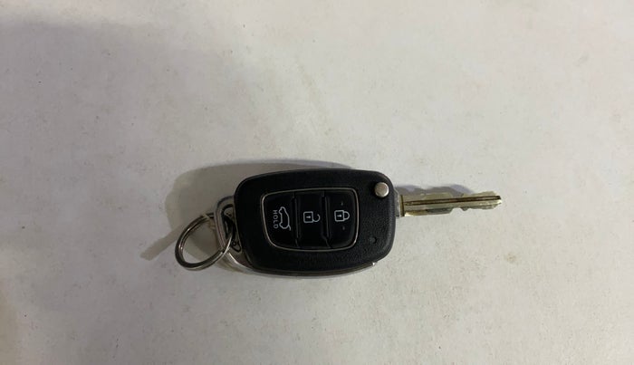 2017 Hyundai Elite i20 SPORTZ 1.2, Petrol, Manual, 42,150 km, Key Close Up