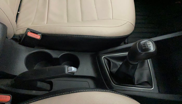 2017 Hyundai Elite i20 SPORTZ 1.2, Petrol, Manual, 42,150 km, Gear Lever