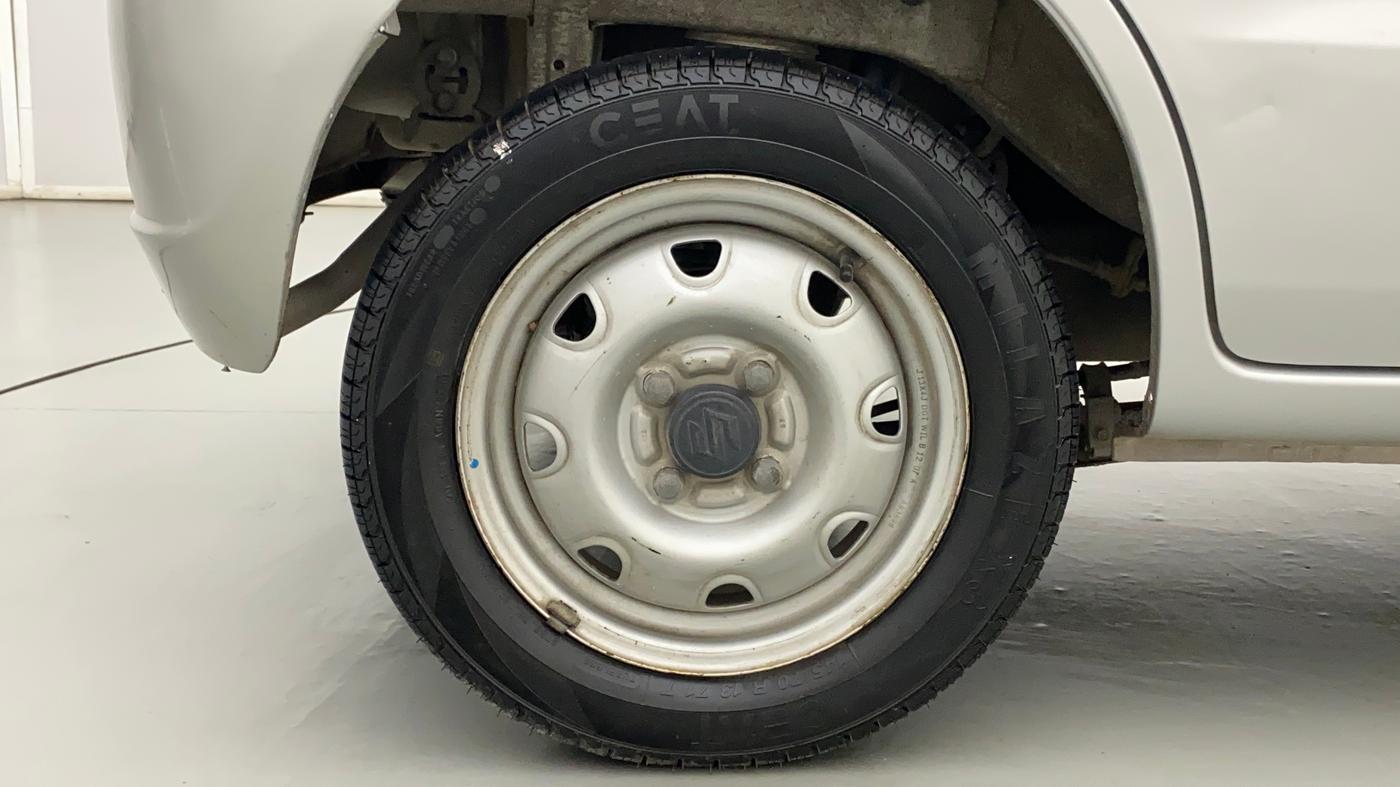 2012 Maruti Zen Estilo LXI, Petrol, Manual, 62,608 km, Right Rear Wheel