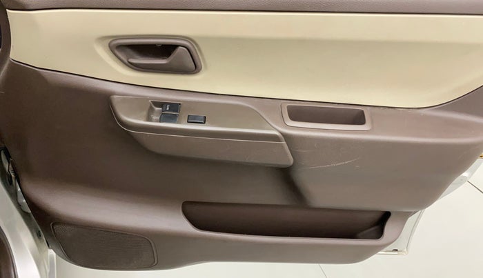 2012 Maruti Zen Estilo LXI, Petrol, Manual, 62,608 km, Driver Side Door Panels Control