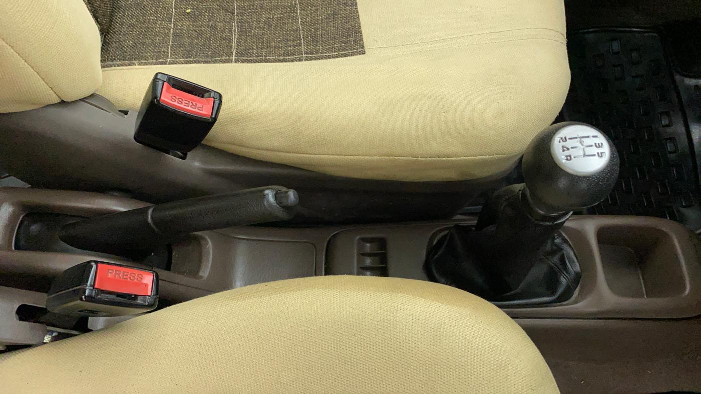 2012 Maruti Zen Estilo LXI, Petrol, Manual, 62,608 km, Gear Lever