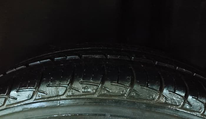 2020 Maruti Ciaz SIGMA 1.5 SHVS MT  PETROL, Petrol, Manual, 23,246 km, Left Rear Tyre Tread