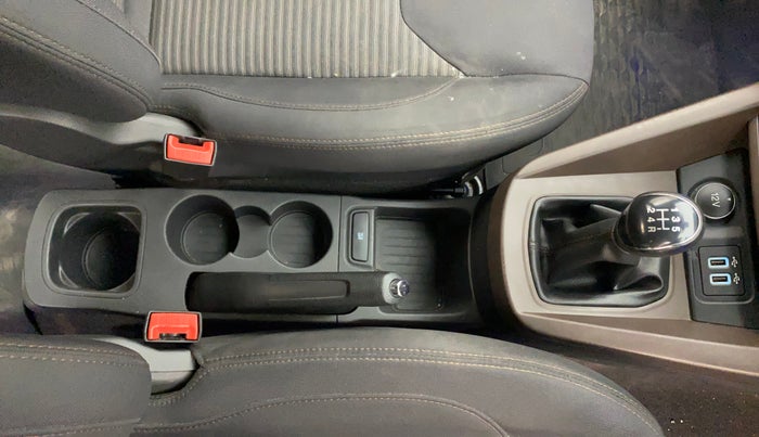2019 Ford FREESTYLE TITANIUM 1.2 PETROL, Petrol, Manual, 40,133 km, Gear Lever