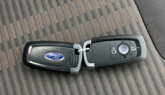 2019 Ford FREESTYLE TITANIUM 1.2 PETROL, Petrol, Manual, 40,133 km, Key Close Up