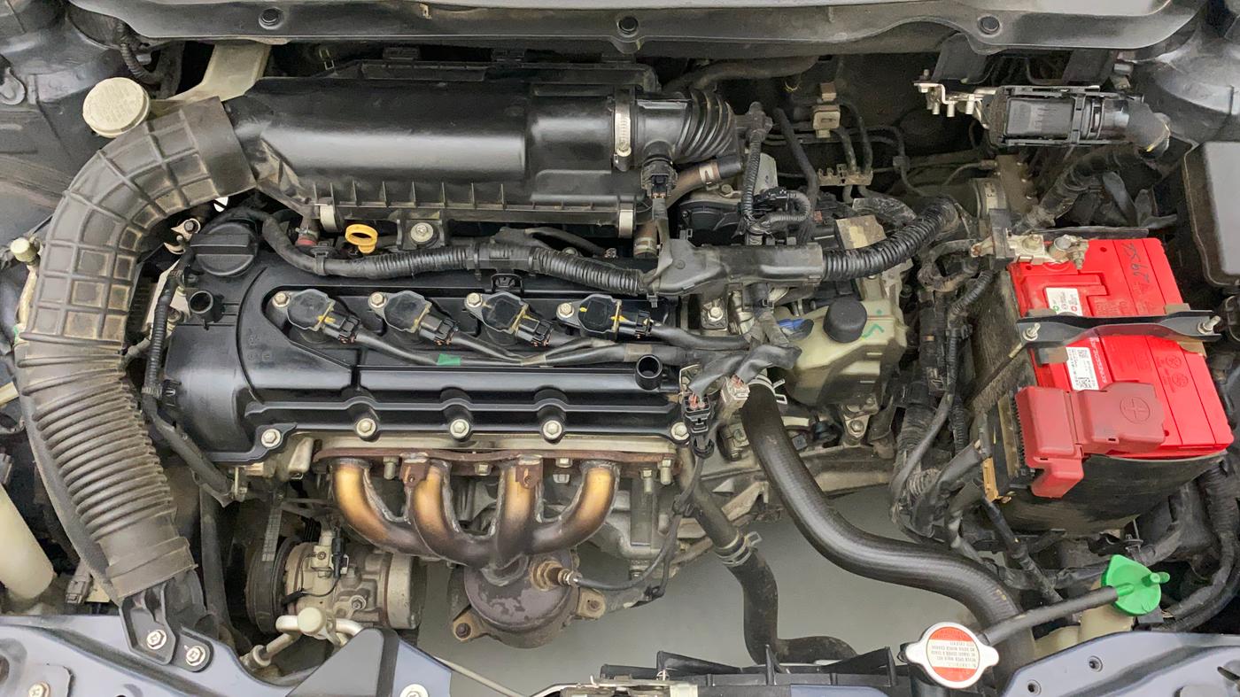 2017 Maruti Dzire ZXI PLUS AMT, Petrol, Automatic, 1,13,117 km, Open Bonet