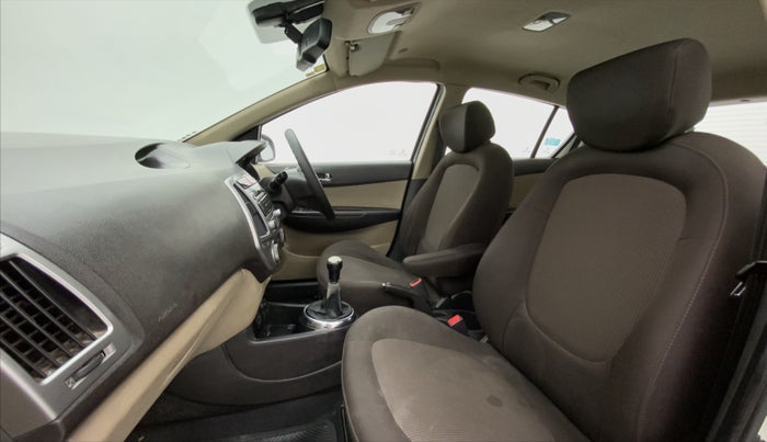2013 Hyundai i20 ASTA 1.2, Petrol, Manual, 47,795 km, Right Side Front Door Cabin