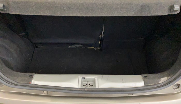 2019 Maruti New Wagon-R VXI 1.0 AMT, Petrol, Automatic, 79,193 km, Boot Inside