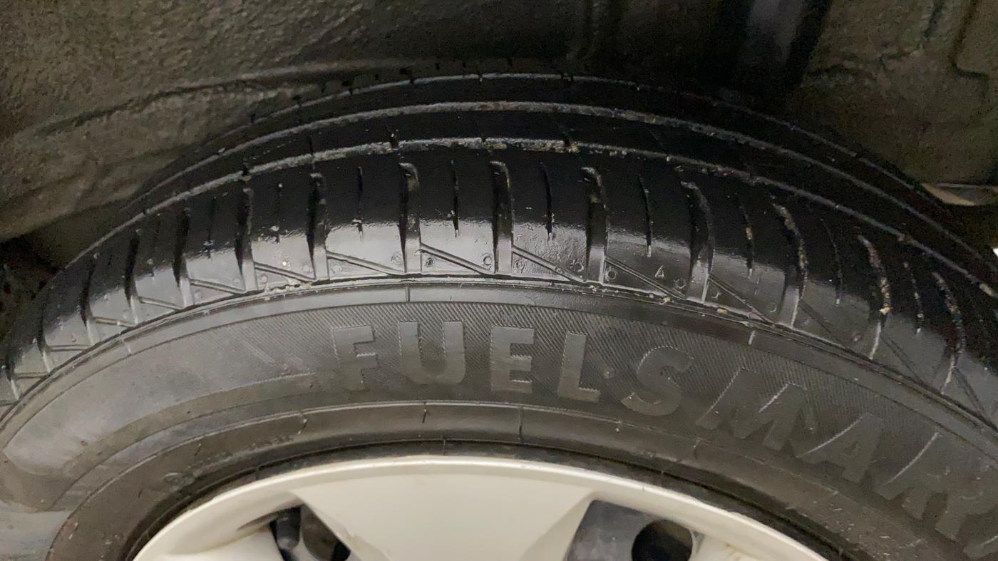 2019 Maruti New Wagon-R VXI 1.0 AMT, Petrol, Automatic, 79,193 km, Left Rear Tyre Tread