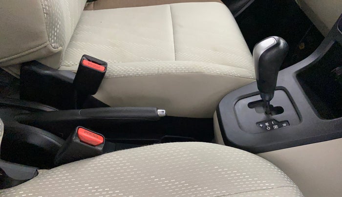 2019 Maruti New Wagon-R VXI 1.0 AMT, Petrol, Automatic, 79,193 km, Gear Lever
