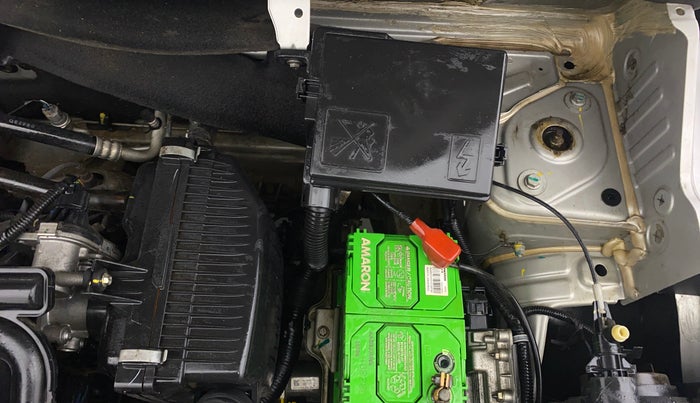 2018 Renault Kwid RXT 1.0 AMT (O), Petrol, Automatic, 41,563 km, Engine View - Left