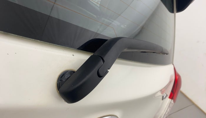 2014 Toyota Etios CROSS 1.4 VD, Diesel, Manual, 73,527 km, Rear Wiper