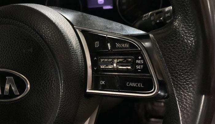 2021 KIA SELTOS HTK PLUS 1.5 DIESEL, Diesel, Manual, 1,00,820 km, Adaptive Cruise Control