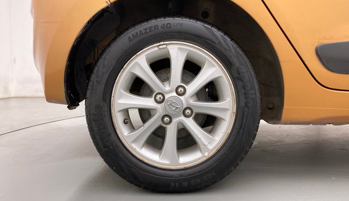 2014 Hyundai Grand i10 ASTA AT 1.2 KAPPA VTVT, Petrol, Automatic, 86,318 km, Right Rear Wheel