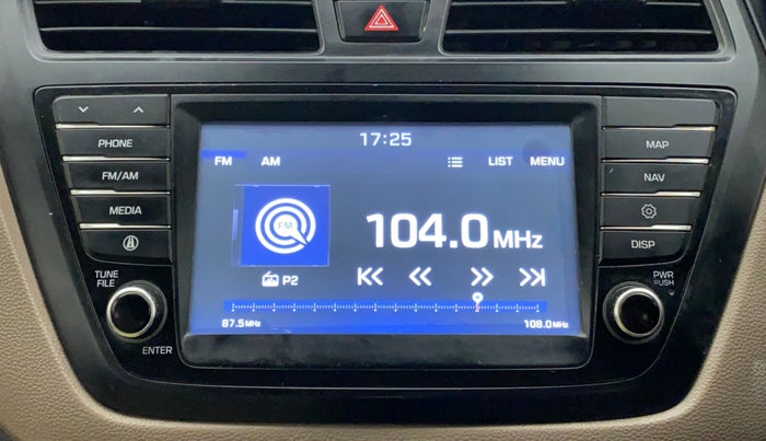 2017 Hyundai Elite i20 ASTA 1.2 (O), CNG, Manual, 99,507 km, Infotainment System
