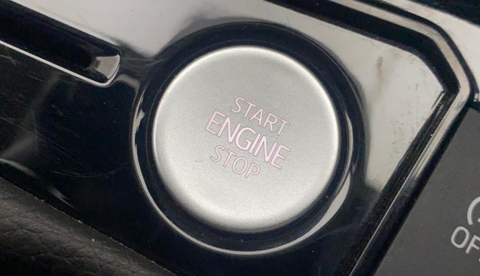 2024 Volkswagen VIRTUS HIGHLINE TSI 1.0 AT, Petrol, Automatic, 15,985 km, Keyless Start/ Stop Button