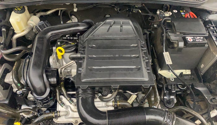 2024 Volkswagen VIRTUS HIGHLINE TSI 1.0 AT, Petrol, Automatic, 15,985 km, Engine View