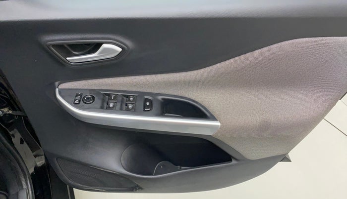 2023 Nissan MAGNITE XV MT, Petrol, Manual, 4,549 km, Driver Side Door Panels Control