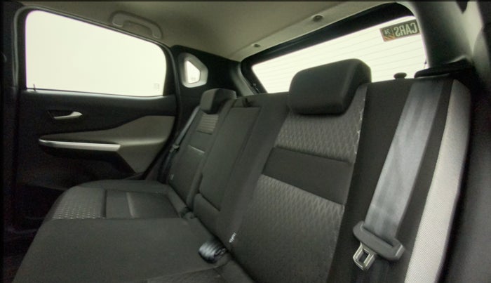 2023 Nissan MAGNITE XV MT, Petrol, Manual, 4,549 km, Right Side Rear Door Cabin