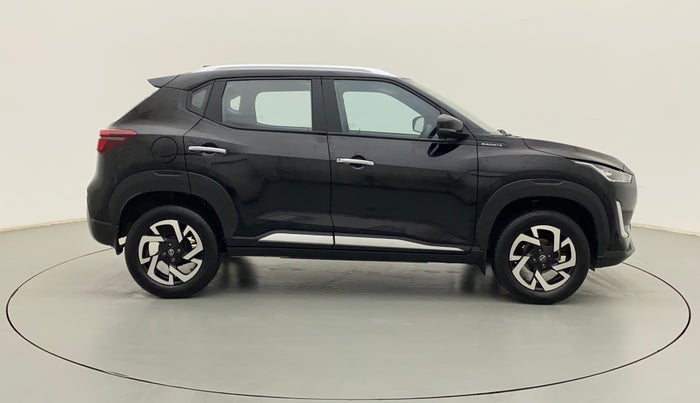 2023 Nissan MAGNITE XV MT, Petrol, Manual, 4,549 km, Right Side View