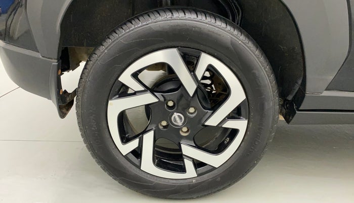 2023 Nissan MAGNITE XV MT, Petrol, Manual, 4,549 km, Right Rear Wheel