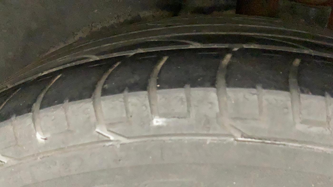 2018 Hyundai Creta SX PLUS AT 1.6 PETROL, Petrol, Automatic, 91,950 km, Left Rear Tyre Tread