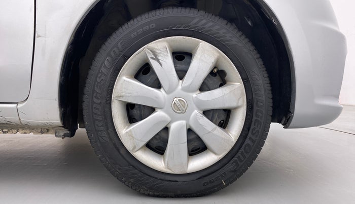 2014 Nissan Micra Active XV S, Petrol, Manual, 61,623 km, Right Front Wheel