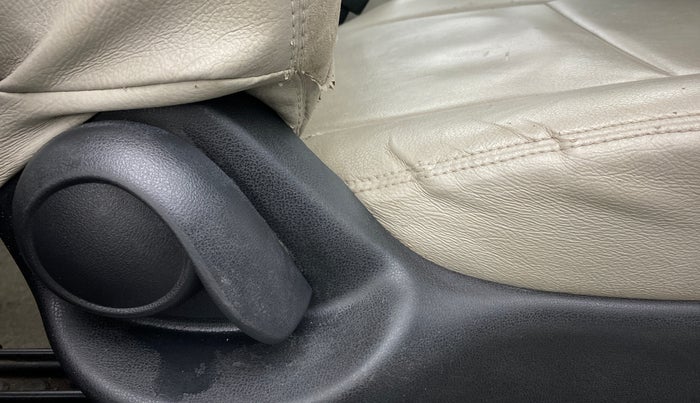 2014 Nissan Micra Active XV S, Petrol, Manual, 61,623 km, Driver Side Adjustment Panel