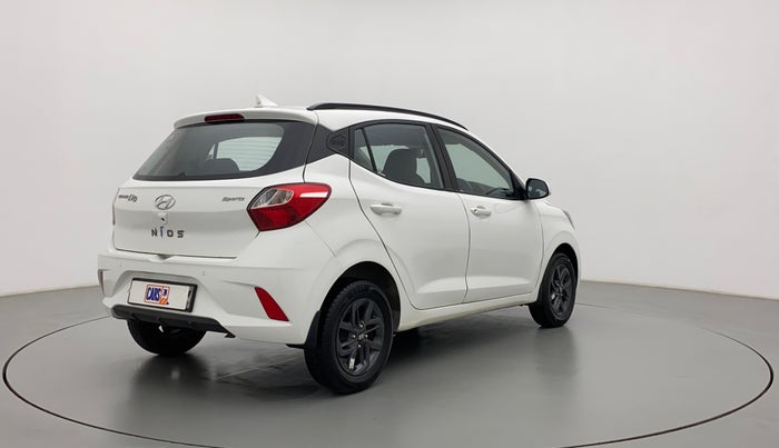 2022 Hyundai GRAND I10 NIOS SPORTZ 1.2 KAPPA VTVT CNG, CNG, Manual, 9,477 km, Right Back Diagonal