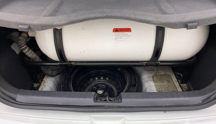2022 Hyundai GRAND I10 NIOS SPORTZ 1.2 KAPPA VTVT CNG, CNG, Manual, 9,477 km, Boot Inside