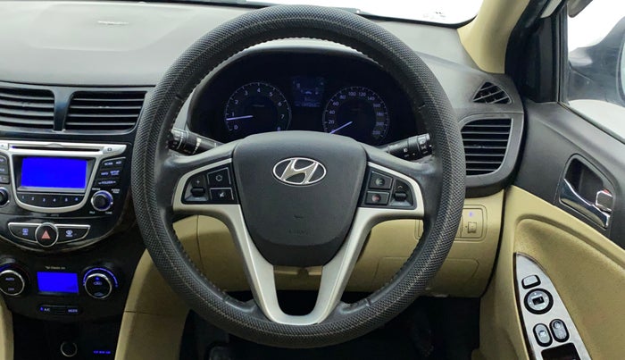 2014 Hyundai Verna FLUIDIC 1.6 VTVT SX OPT, Petrol, Manual, 1,09,252 km, Steering Wheel Close Up
