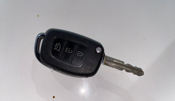 2016 Hyundai Elite i20 MAGNA 1.2, Petrol, Manual, 73,544 km, Key Close Up