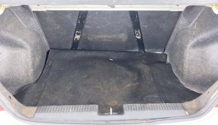 2018 Maruti Dzire VDI, Diesel, Manual, 68,644 km, Boot Inside